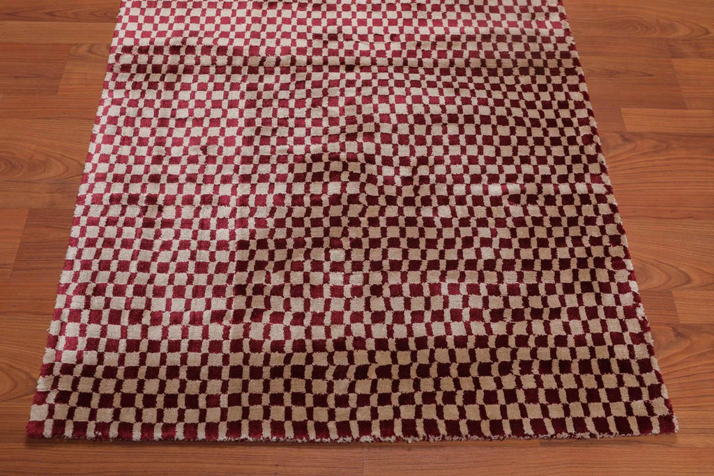 3 x 5 Hand Tufted Bamboo Silk Oriental Area Rug Cranberry, Beige Color